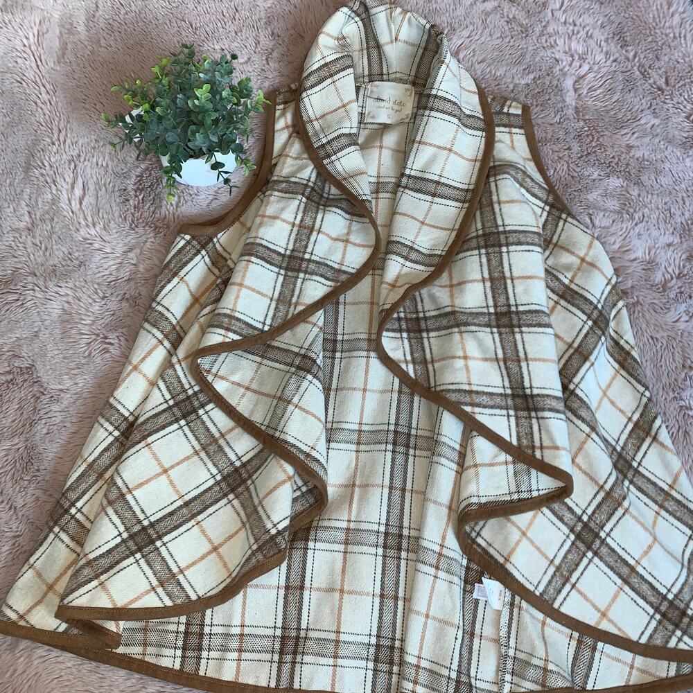 NWT Altar'd State Neutral Wool Blend Waterfall Beige Plaid Vest Size: Small - Picture 2 of 13